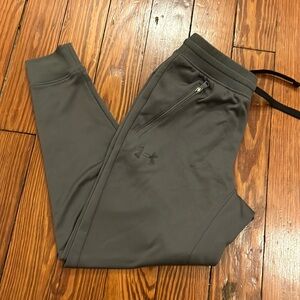 Under Armour Joggers - Youth Small / Gray